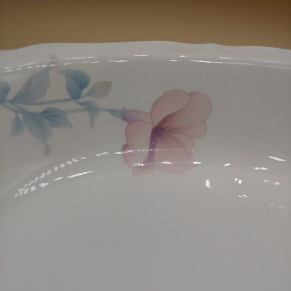 Noritake 7910 Coram 11" Oval Vegetable Bowl Gala Cuisine Pink Flowers - Picture 6 of 6